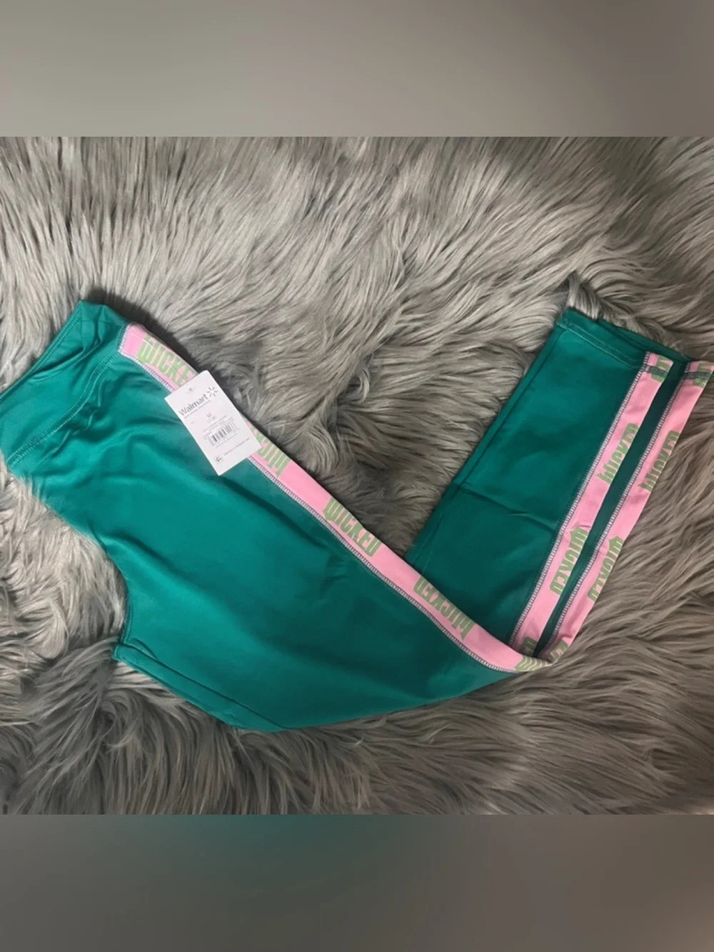 NWT-Girls 7/8 Wicked logo Green Track Leggings with Pink Logo Stripe